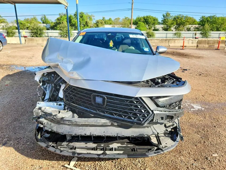 2025 HONDA ACCORD LX  
