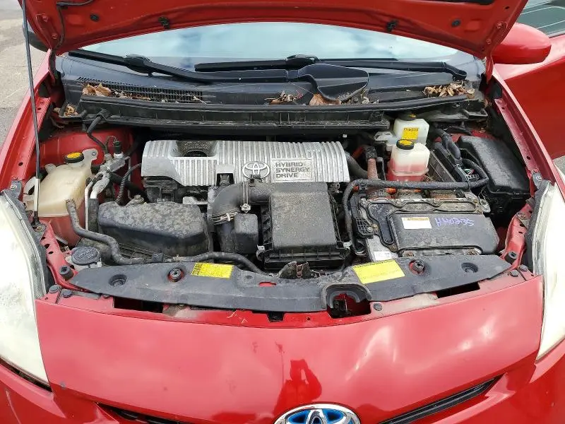 2013 TOYOTA PRIUS TWO  