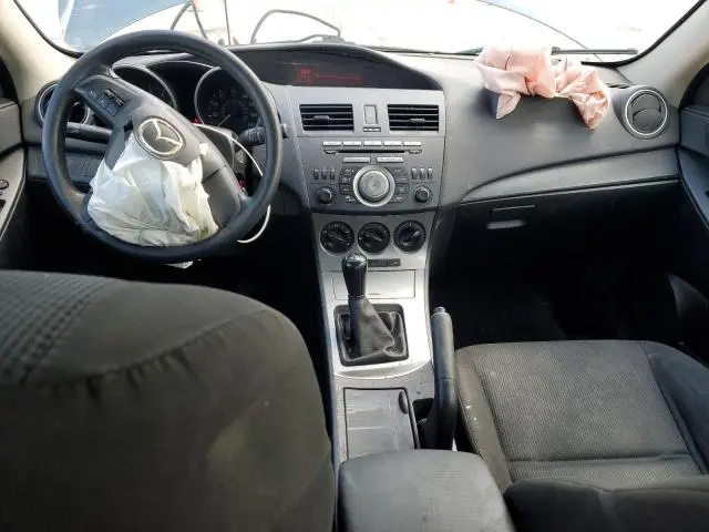 2011 MAZDA 3 I