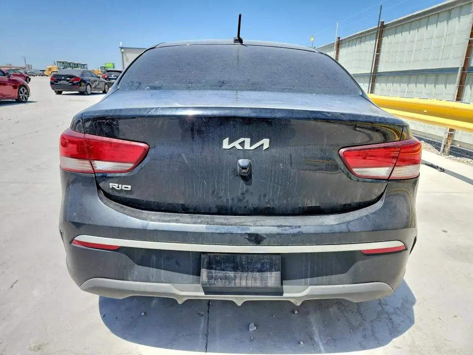2023 KIA RIO S  