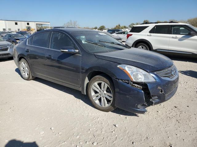 2010 NISSAN ALTIMA SR