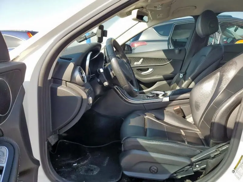 2016 MERCEDES-BENZ C 300  