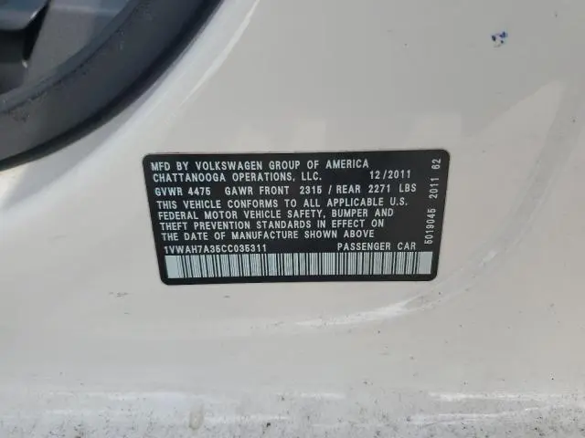 2012 VOLKSWAGEN PASSAT S  