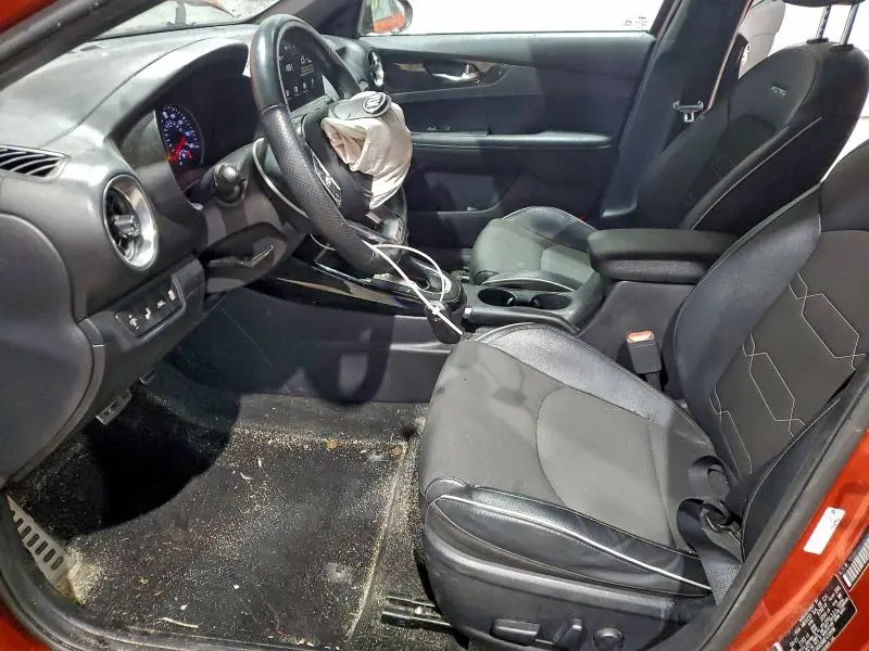 2021 KIA FORTE GT LINE  