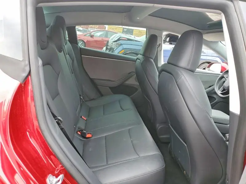 2025 TESLA MODEL 3   