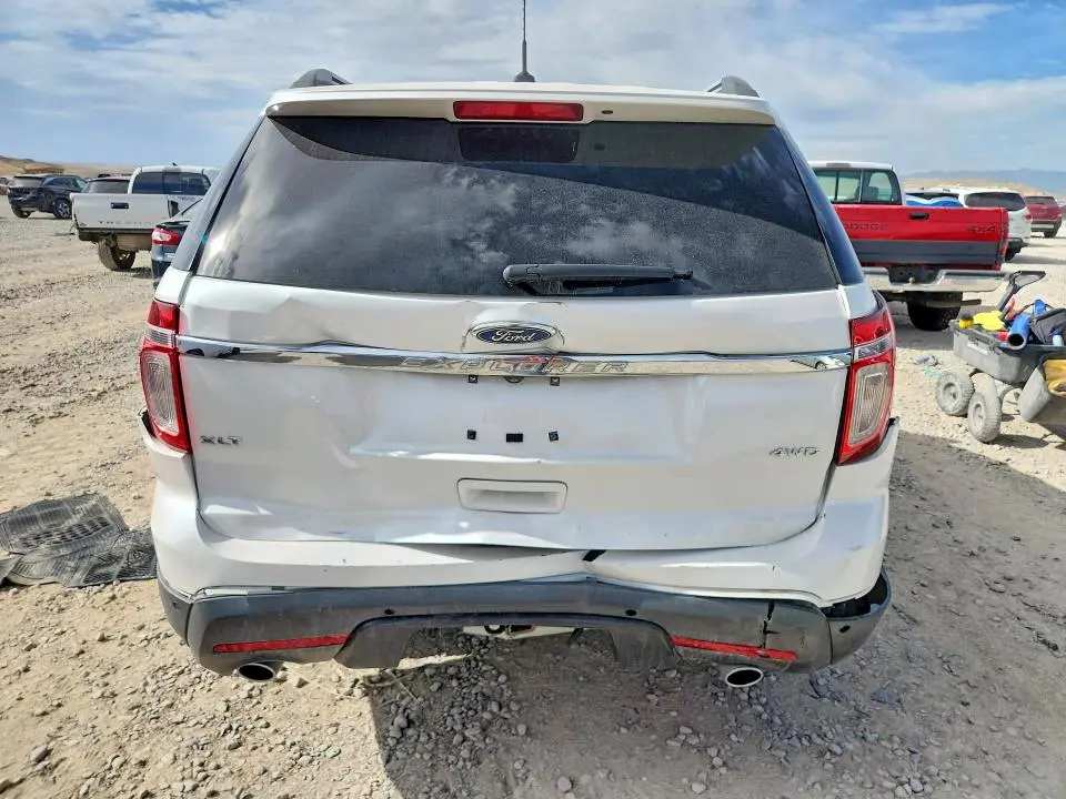 2015 FORD EXPLORER XLT  
