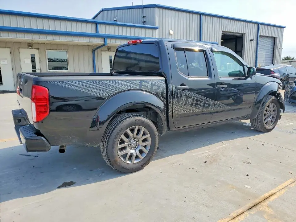 2012 NISSAN FRONTIER S  