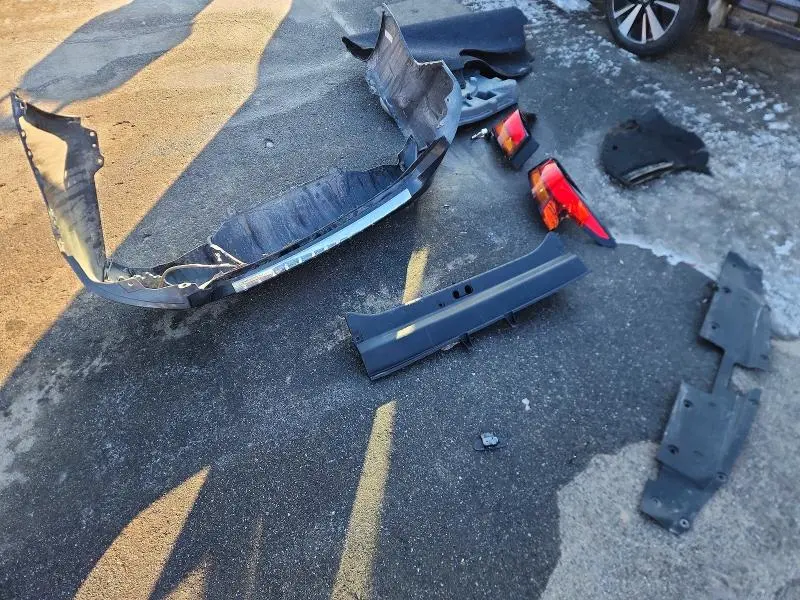 2022 NISSAN ALTIMA SV  