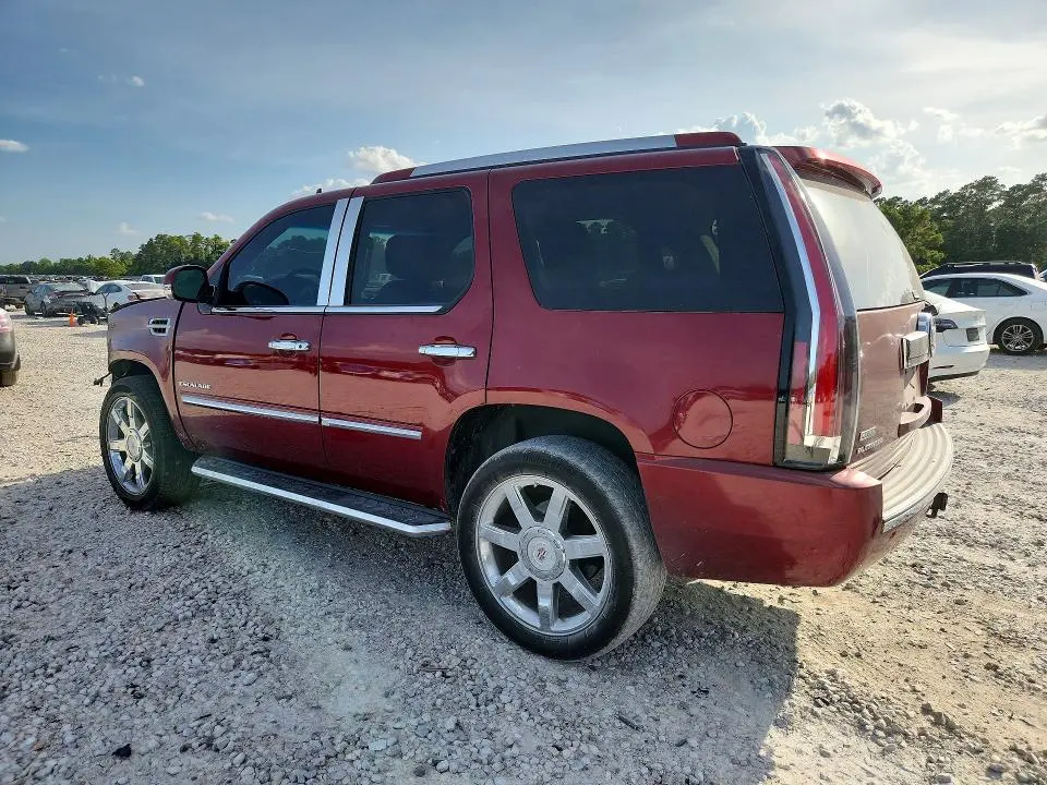 2011 CADILLAC ESCALADE PLATINUM  