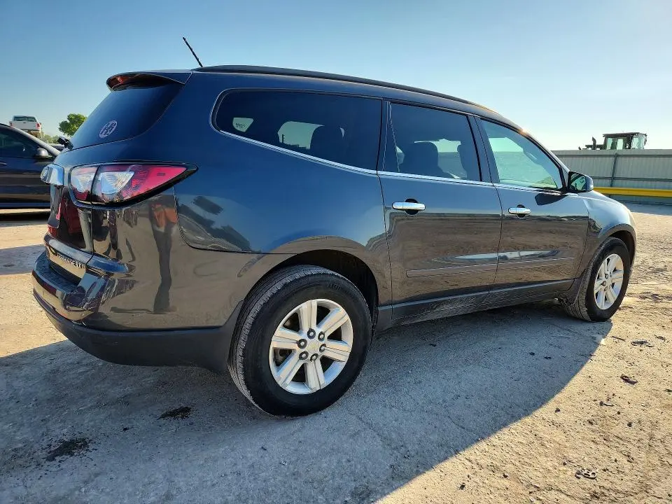 2013 CHEVROLET TRAVERSE LT  