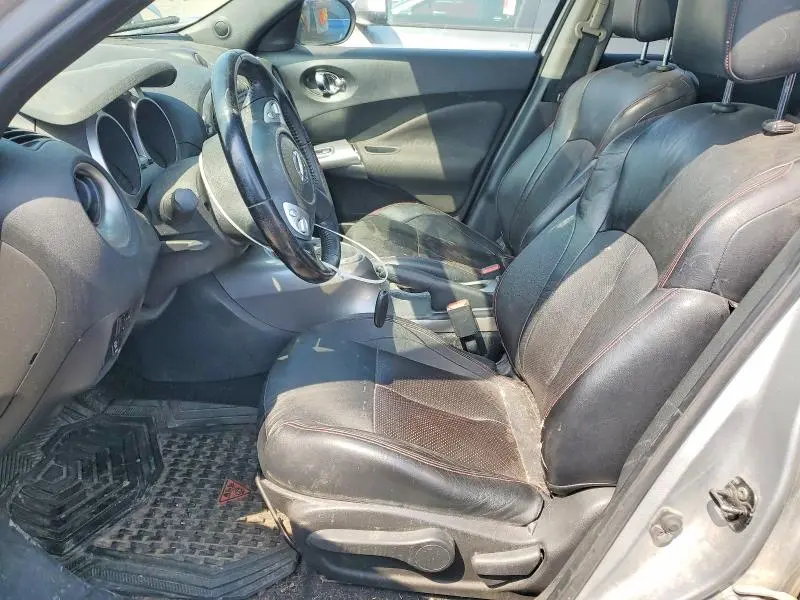 2011 NISSAN JUKE S  