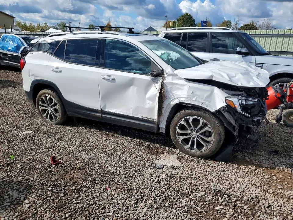 2019 GMC TERRAIN SLT  