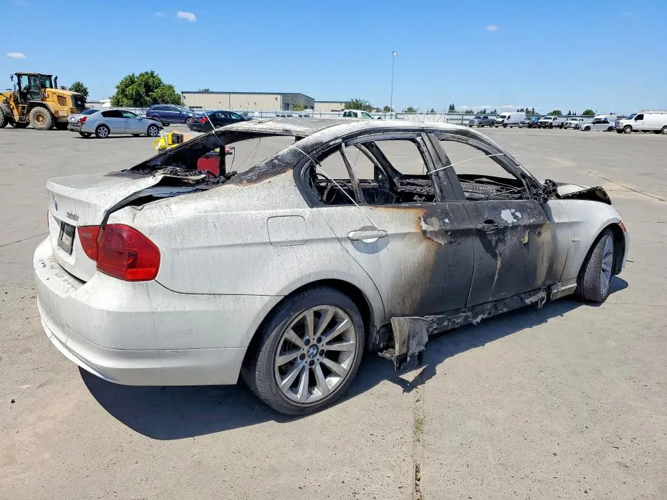 2011 BMW 328 I SULEV  