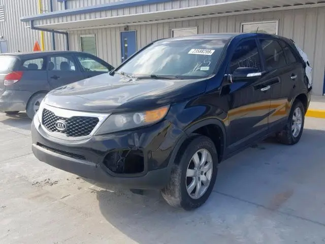 2011 KIA SORENTO BASE  