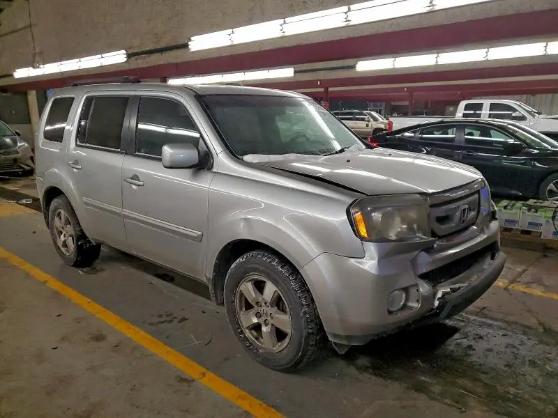 2011 HONDA PILOT EXLN  