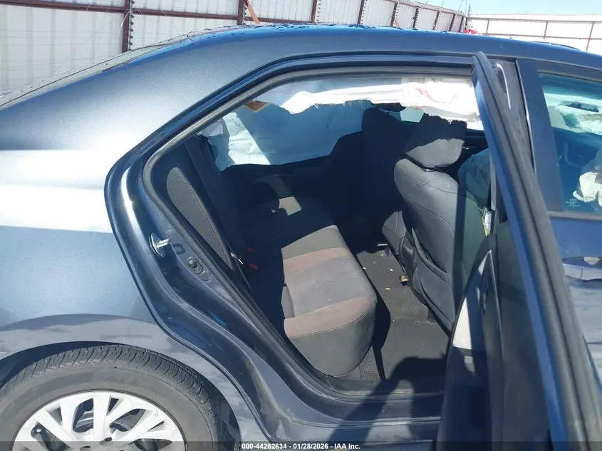 2018 TOYOTA COROLLA LE