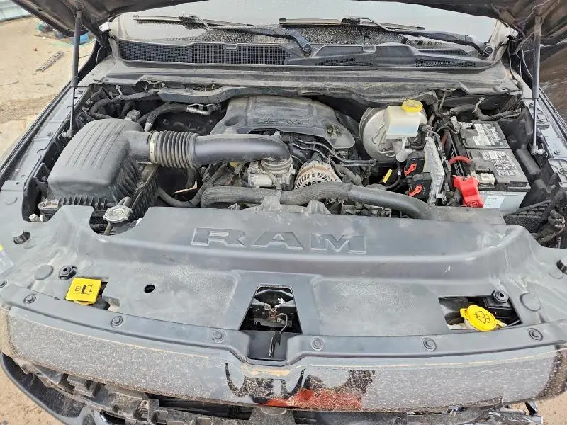 2019 RAM 1500 LARAMIE  