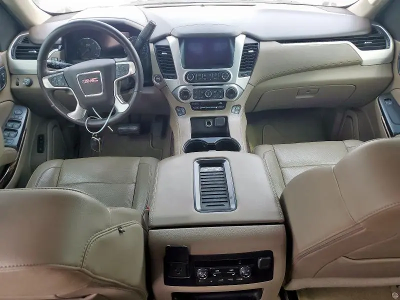 2017 GMC YUKON SLT  