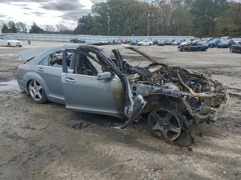 2010 MERCEDES-BENZ S 550  