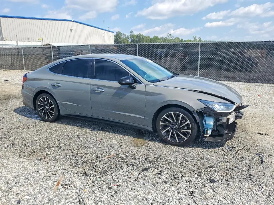 2020 HYUNDAI SONATA SEL PLUS  