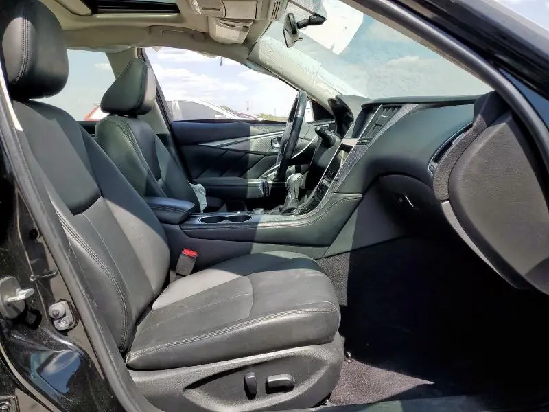 2015 INFINITI Q50 BASE  