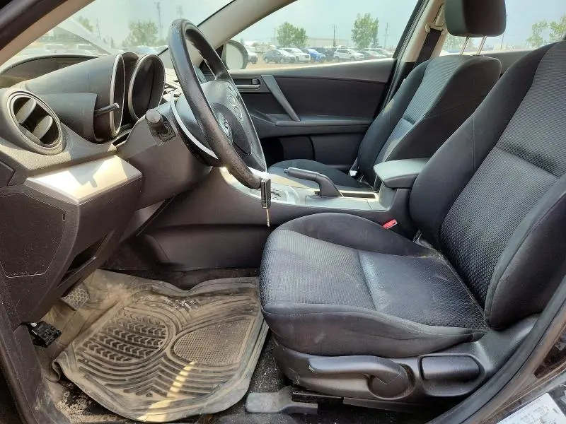 2010 MAZDA 3 I  