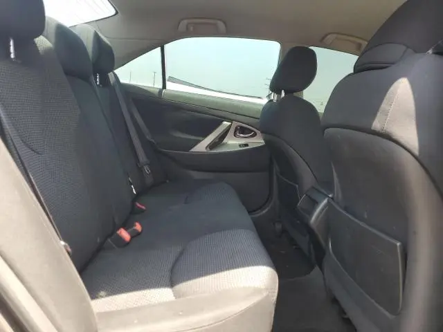 2010 TOYOTA CAMRY BASE  