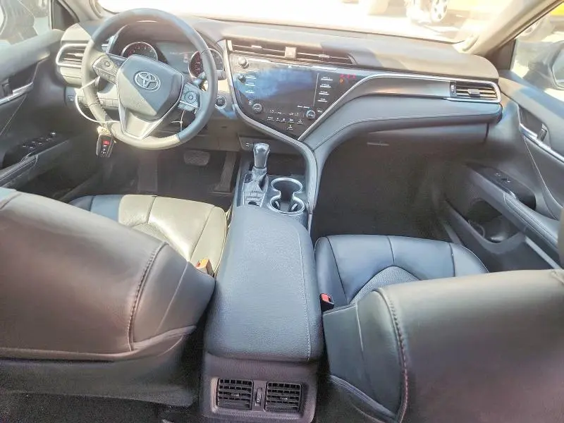 2018 TOYOTA CAMRY XSE  