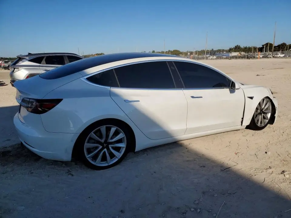 2019 TESLA MODEL 3   