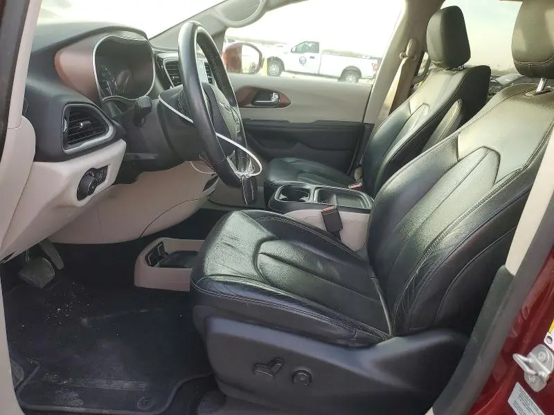 2017 CHRYSLER PACIFICA TOURING L  