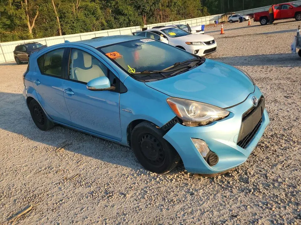 2015 TOYOTA PRIUS C ONE  