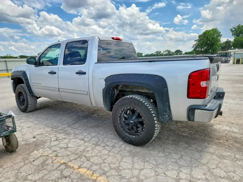 2010 CHEVROLET SILVERADO K1500 LT  