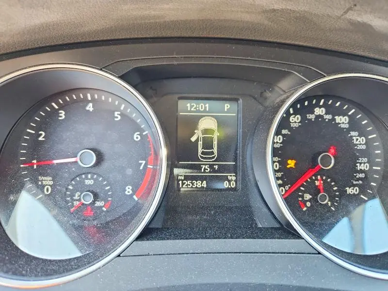 2017 VOLKSWAGEN JETTA SE  