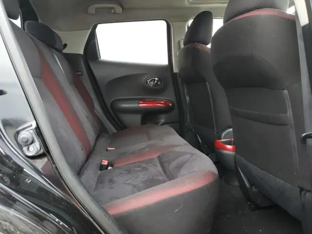 2011 NISSAN JUKE S  