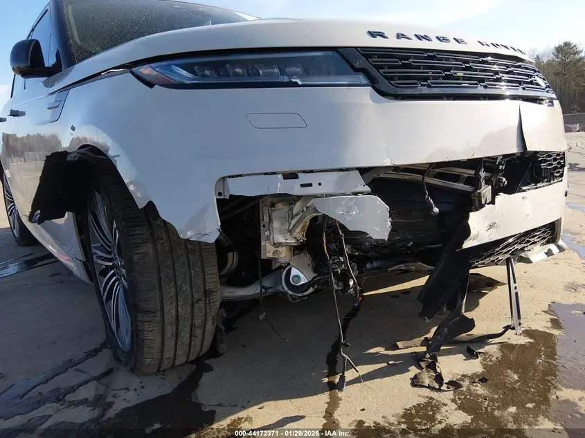 2025 LAND ROVER RANGE ROVER SPORT P400 DYNAMIC SE