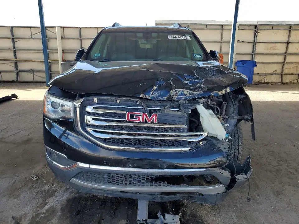 2018 GMC ACADIA SLT-2  