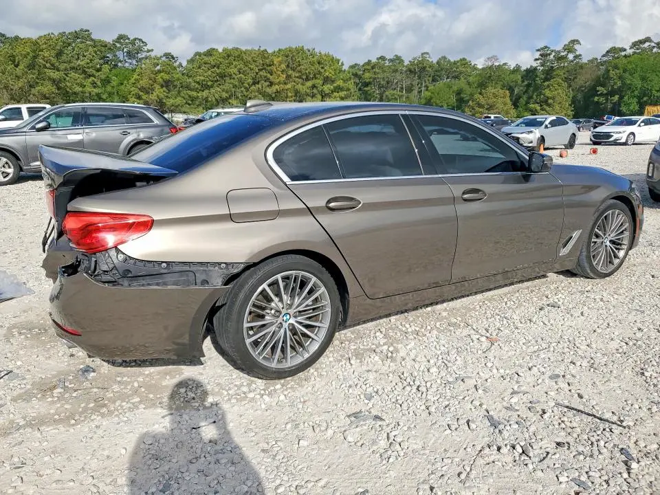 2019 BMW 530 I  