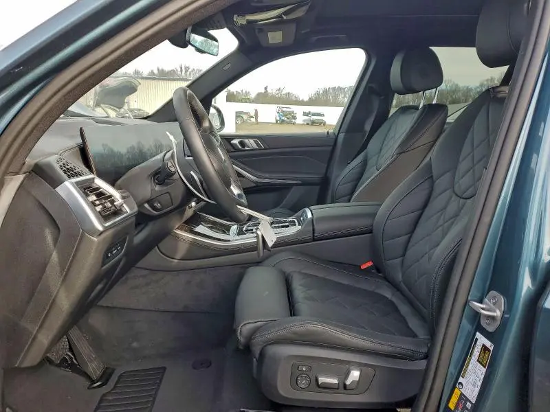 2025 BMW X5 XDRIVE50E  