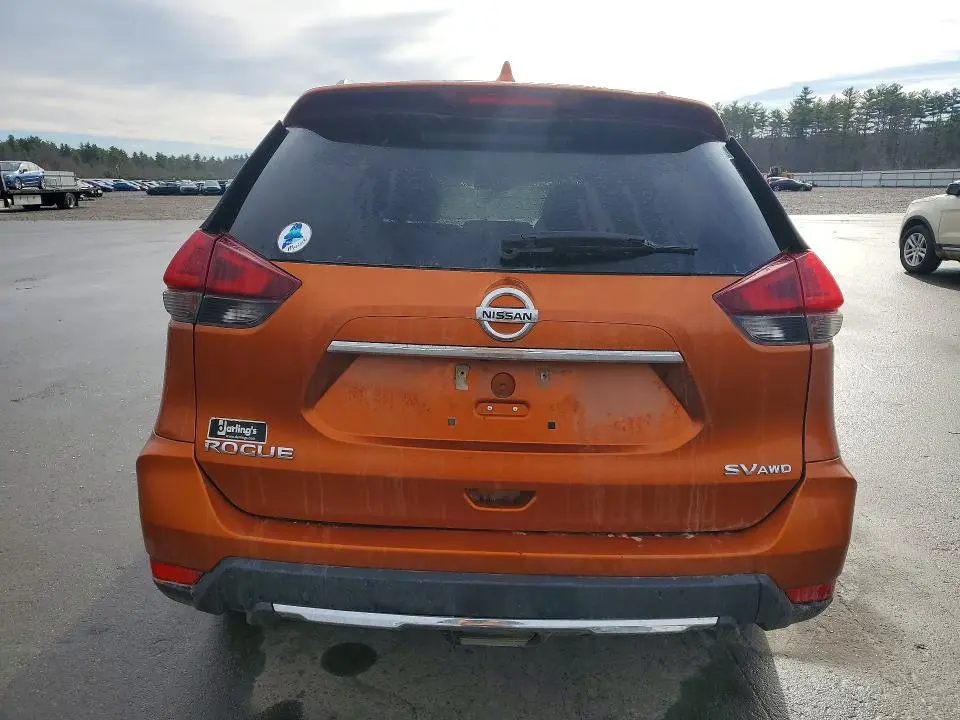 2018 NISSAN ROGUE SV  
