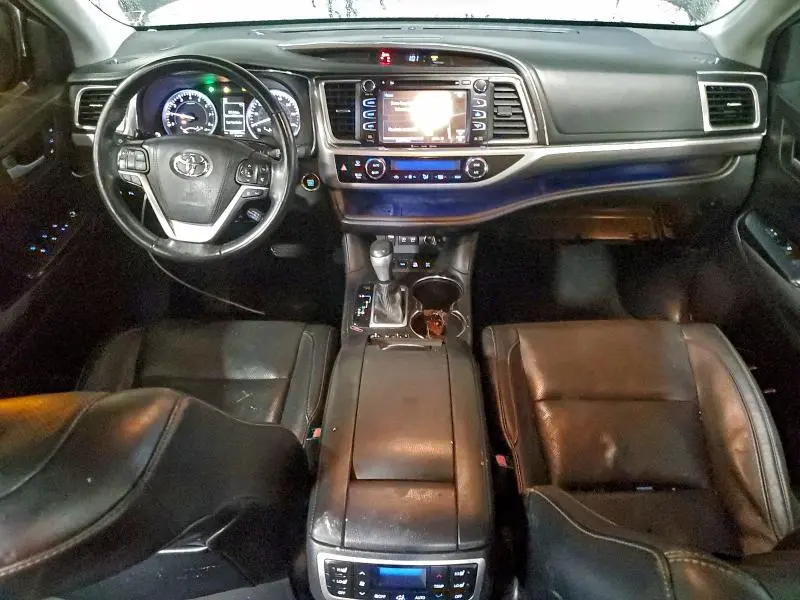 2017 TOYOTA HIGHLANDER LIMITED  