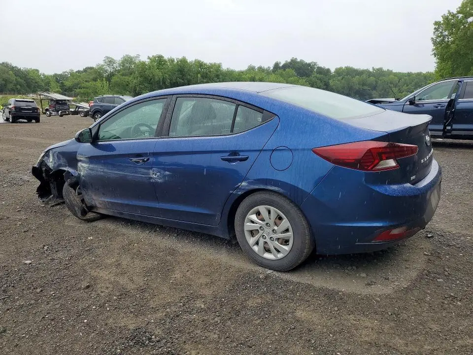 2019 HYUNDAI ELANTRA SE  
