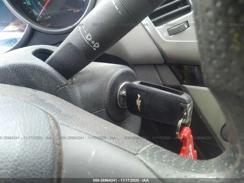 2012 CHEVROLET CRUZE LT W/1FL