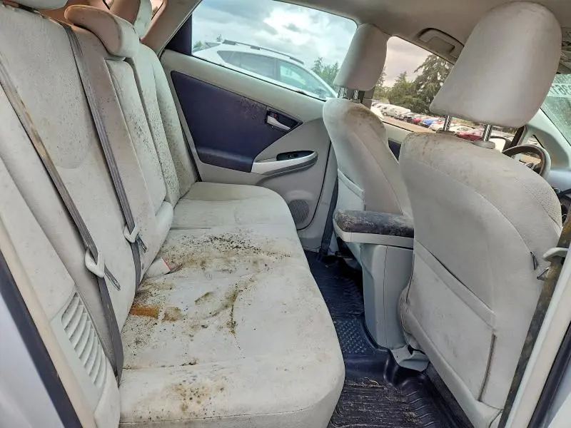 2010 TOYOTA PRIUS II  