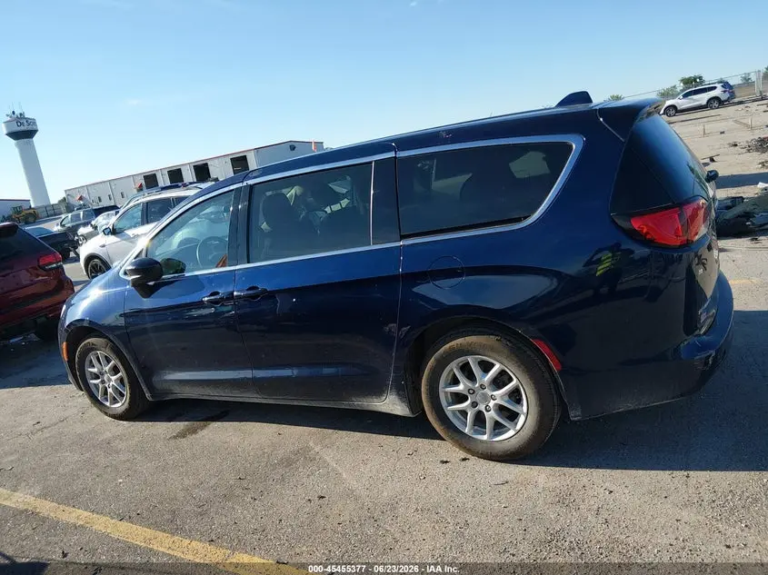 2018 CHRYSLER PACIFICA TOURING