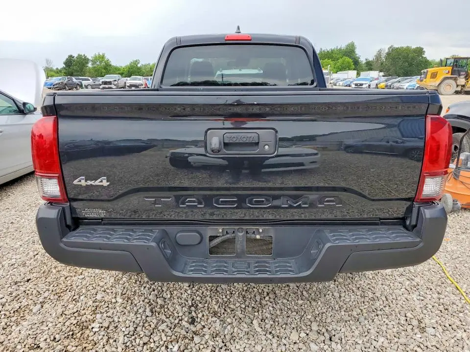 2021 TOYOTA TACOMA SR  
