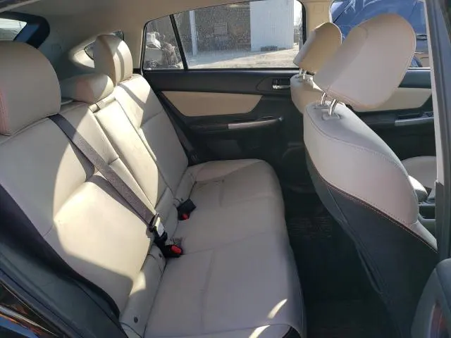 2016 SUBARU CROSSTREK LIMITED