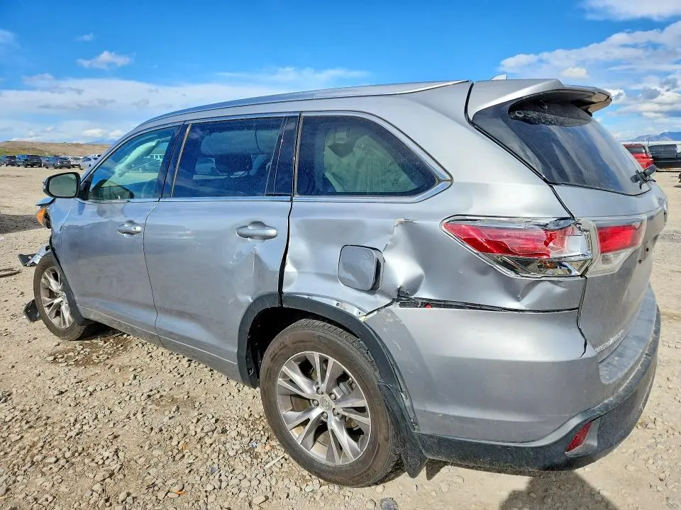 2014 TOYOTA HIGHLANDER XLE  