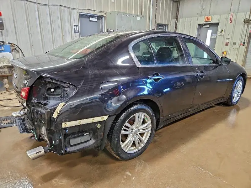 2013 INFINITI G37   