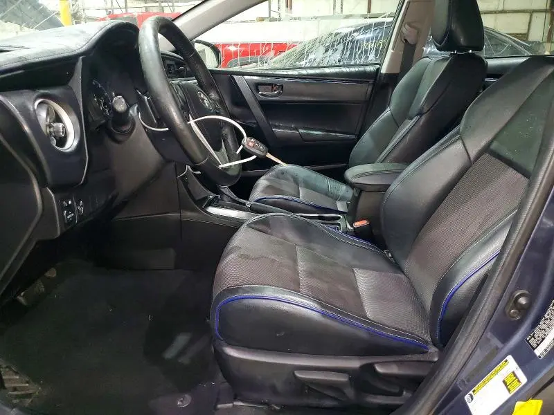 2019 TOYOTA COROLLA SE  