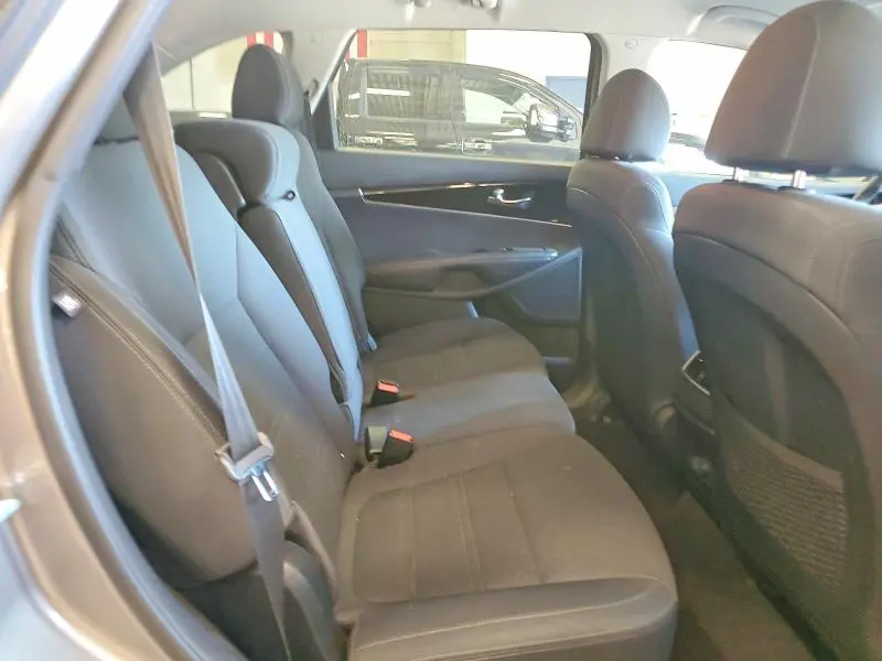 2019 KIA SORENTO L  